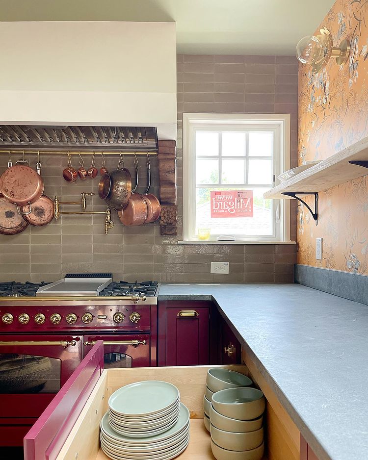 Soapstone Goes Bold in Shavonda Gardner's Cottage Bungalow Kitchen